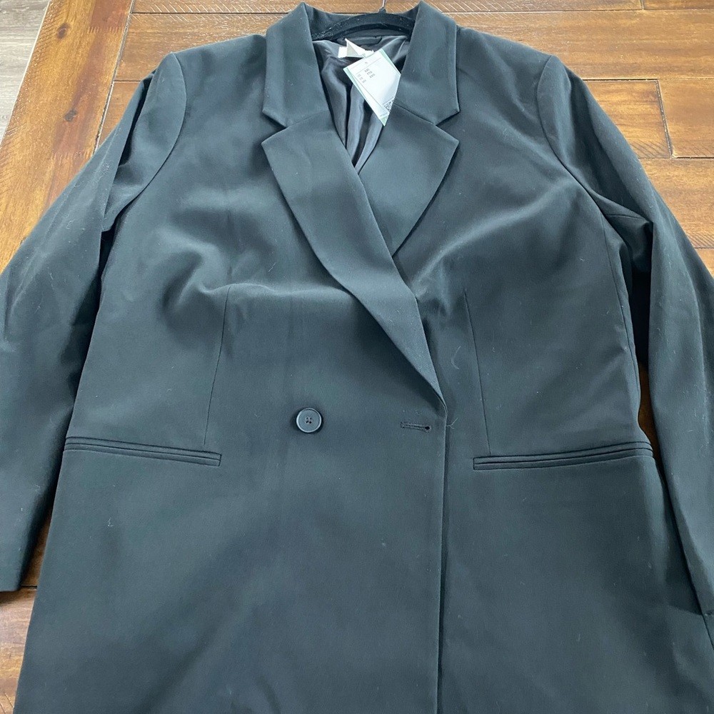 NWT Black Blazer